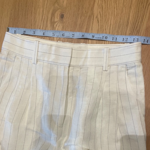 Club Monaco Pinstripe Pleated High Rise Linen Blend Trouser - Picture 4 of 12